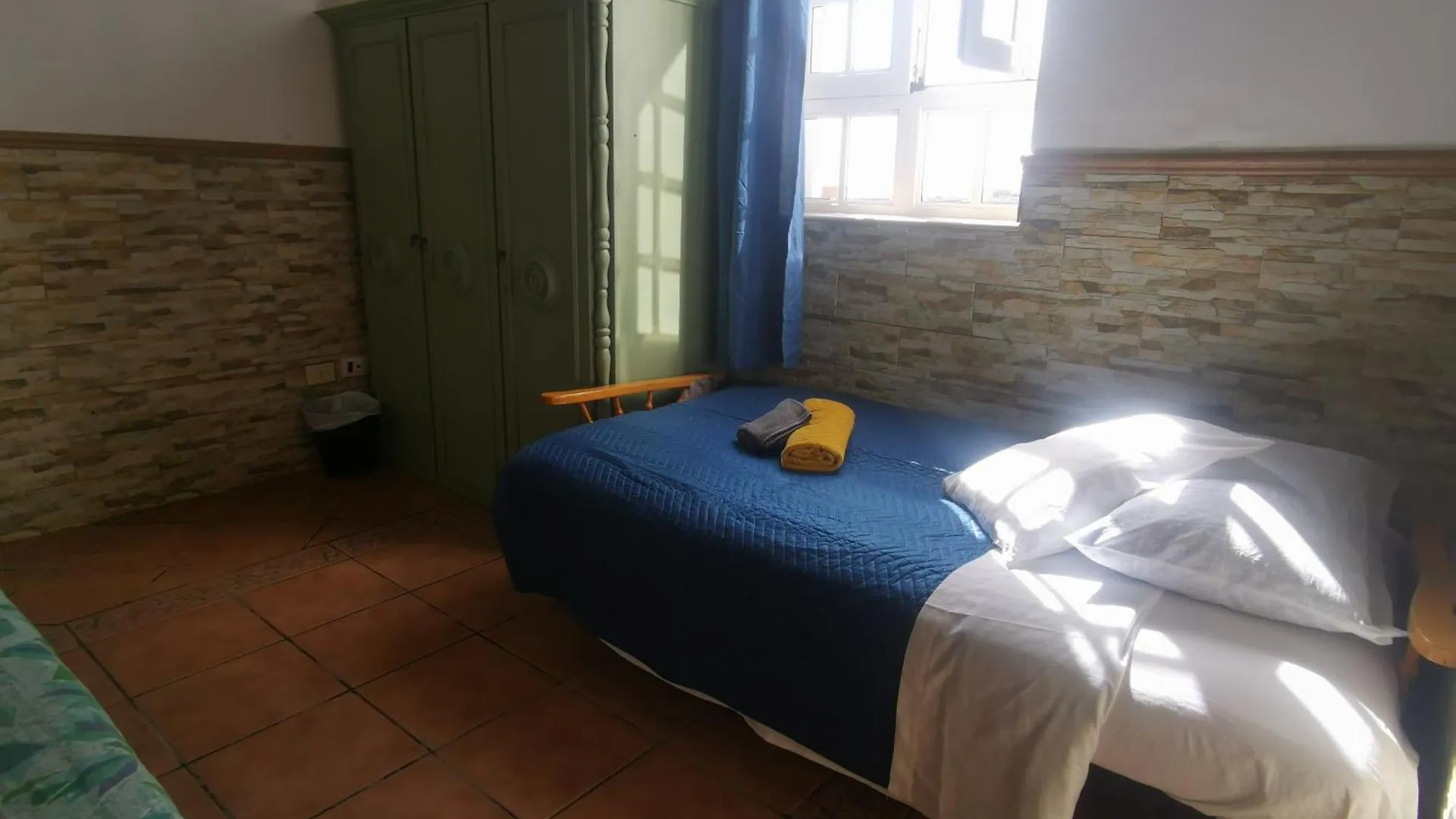 Eden Guesthouse Sardina
