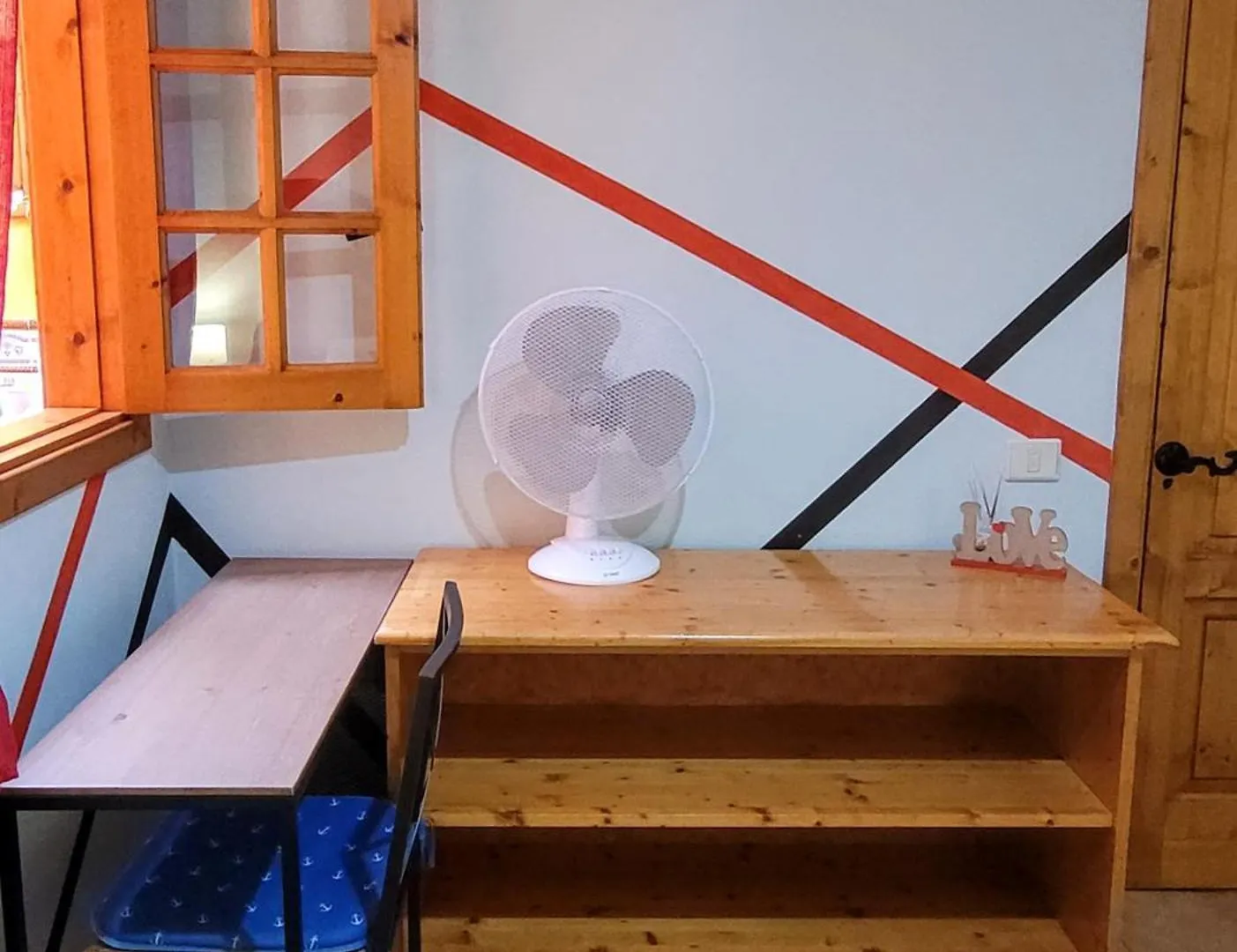 Eden Guesthouse Sardina Spain