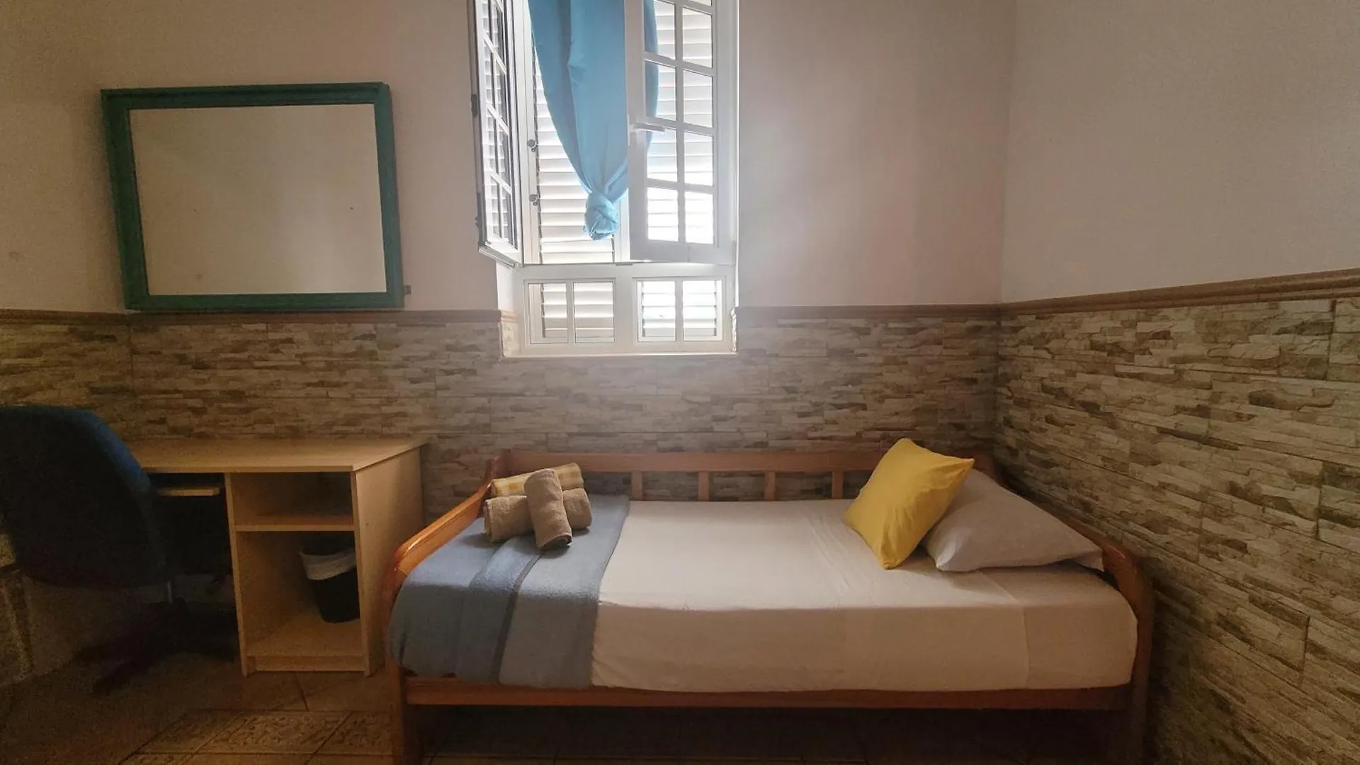 Eden Guesthouse Sardina