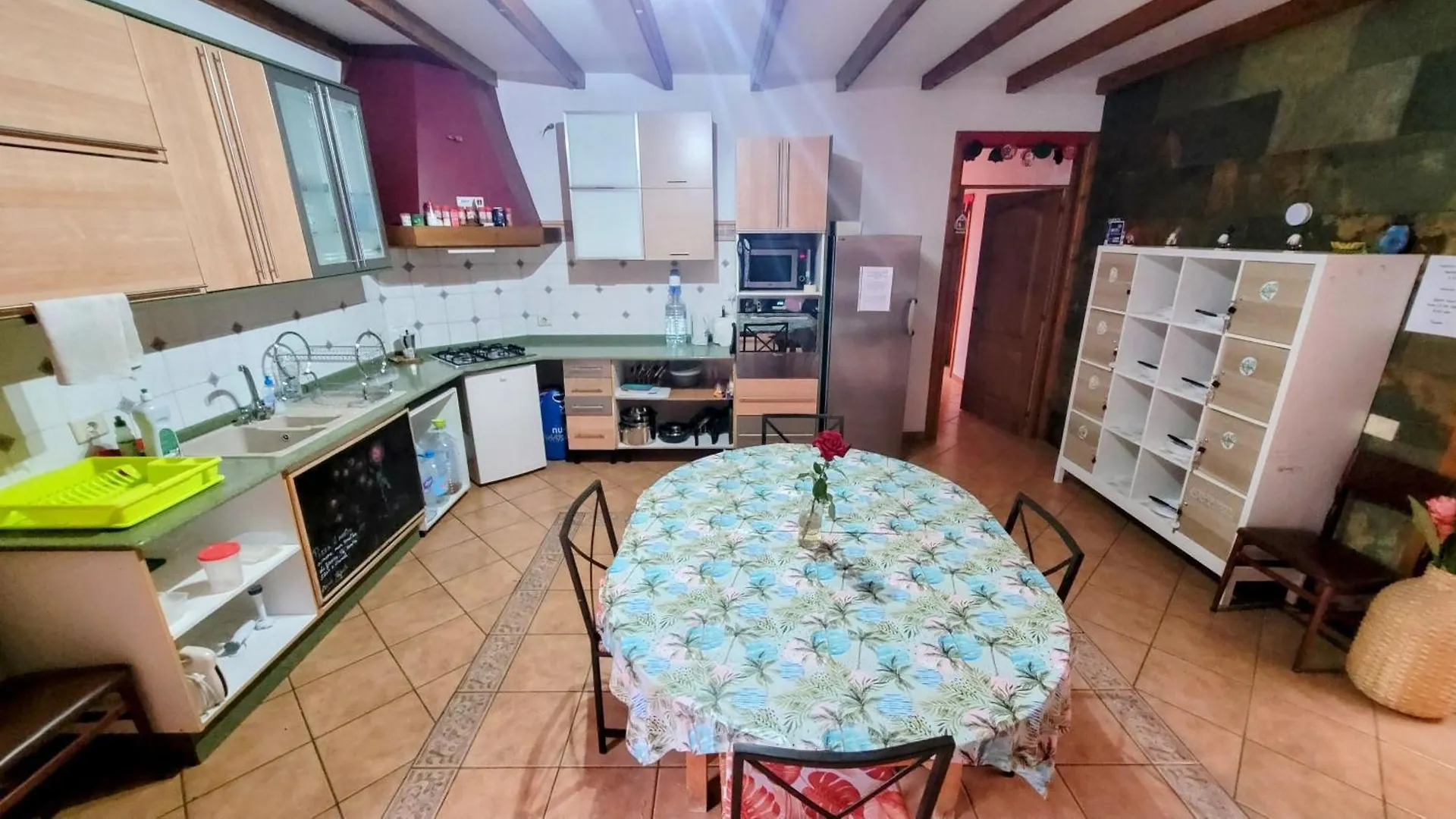 Eden Guesthouse Sardina 0*,