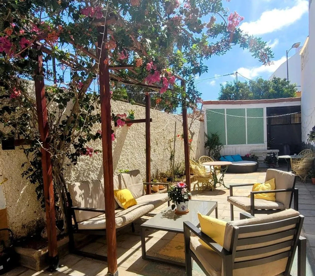 Eden Guesthouse Sardina